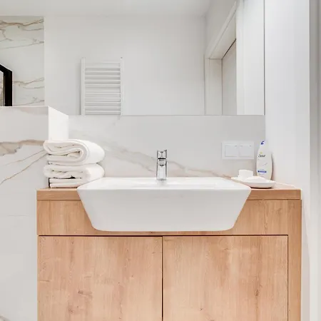 Dmowskiego 65 By Homeprime