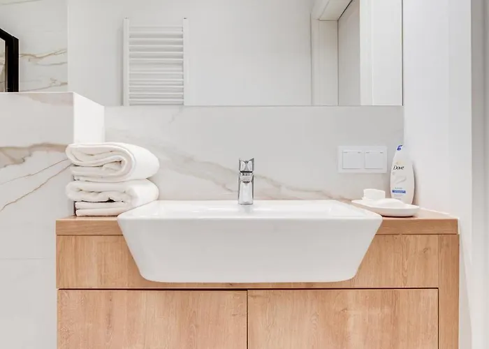 Dmowskiego 65 By Homeprime