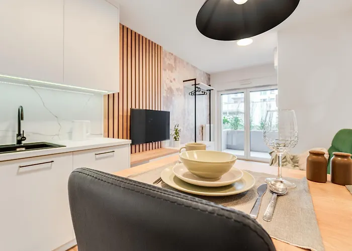 Daire Dmowskiego 65 By Homeprime Wroclaw